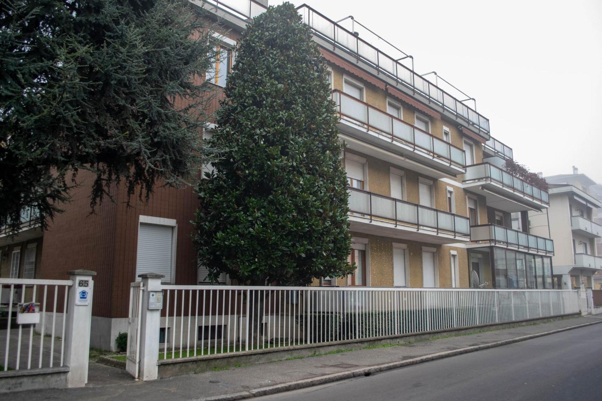Emmanueli65 Fronte Clinica Per 4 Matrimoniale E Castello Bed and Breakfast Piacenza Exteriör bild